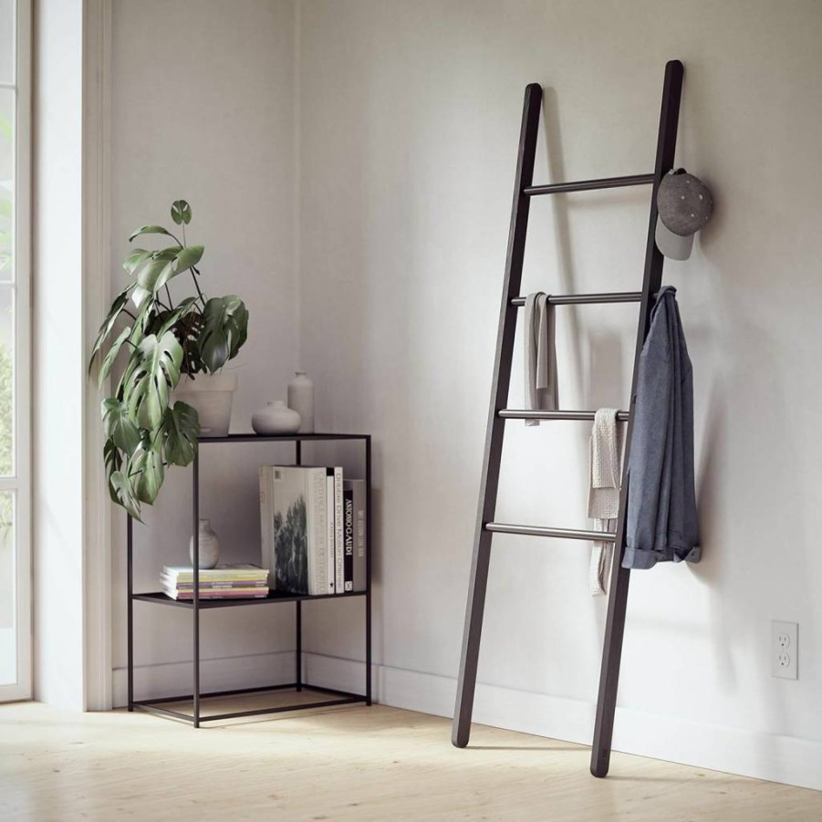 Umbra Leana Modern Black Ladder Shelf for Stylish Home Decor